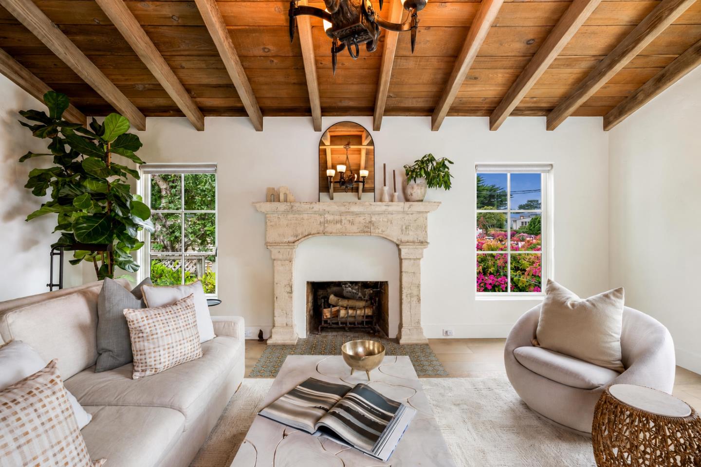 2448 Bay View Avenue