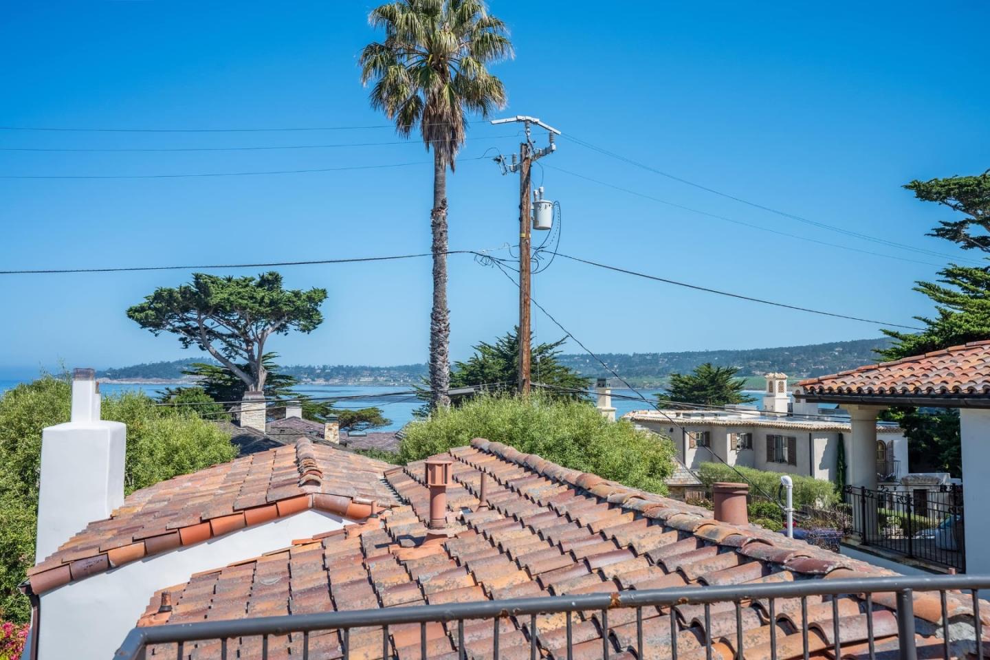 2448 Bay View Avenue