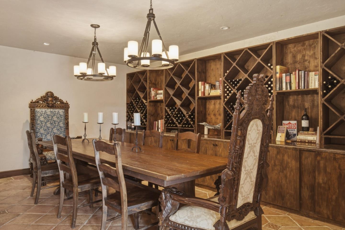 13101 Corte De Encanto