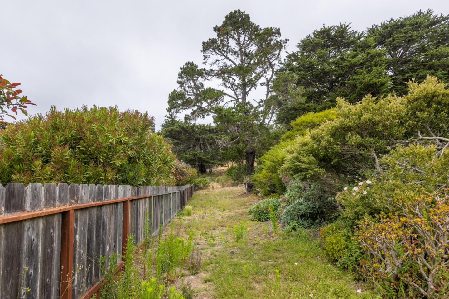 18 Yankee Point Drive