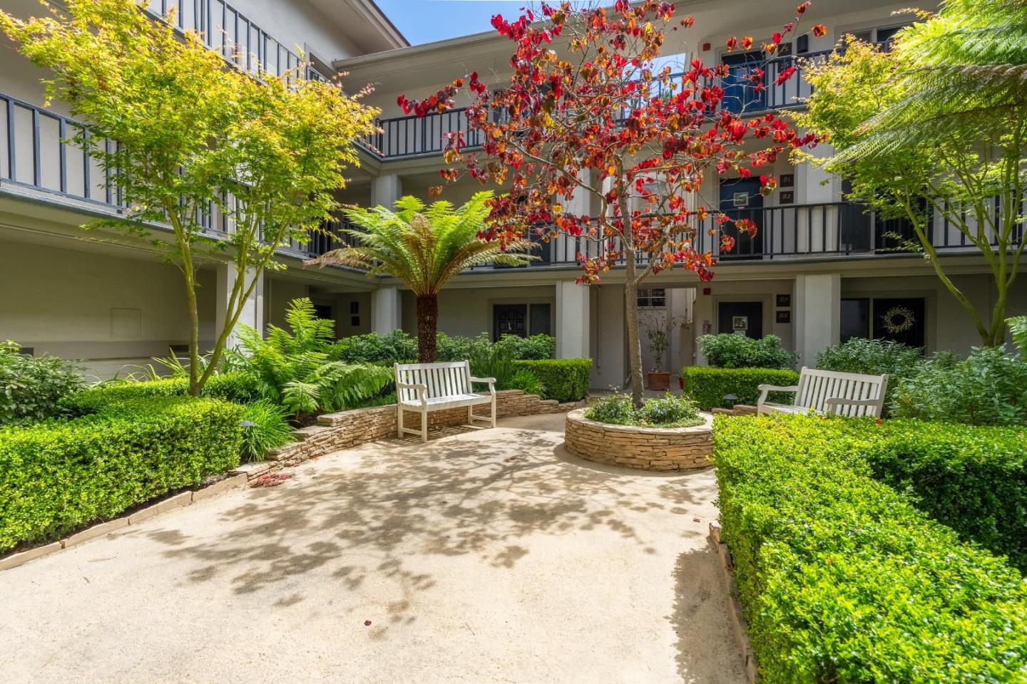 75 Ocean Pines LN
