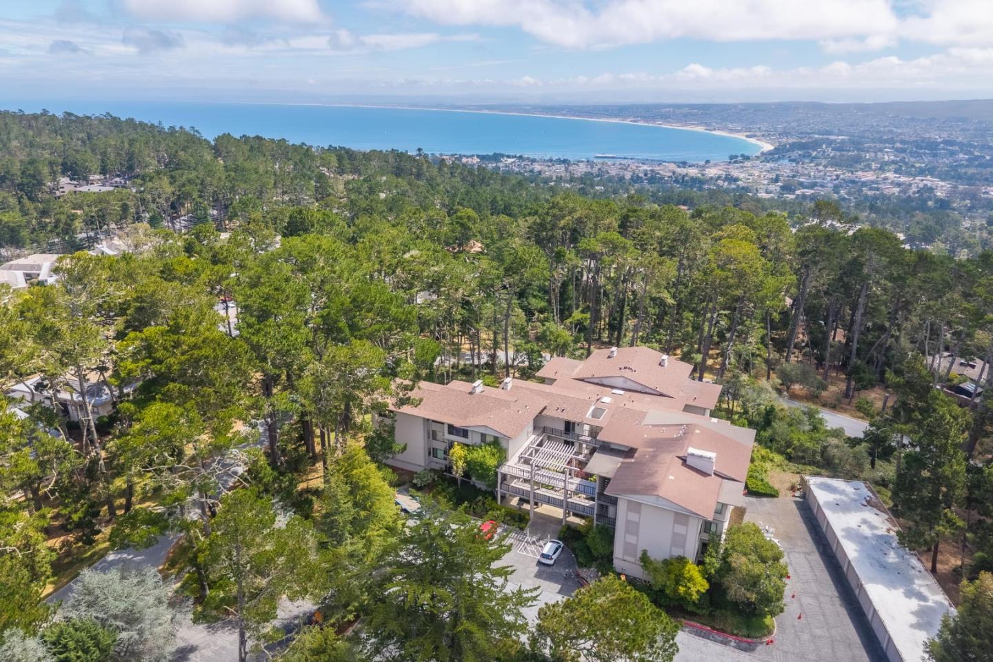 75 Ocean Pines LN