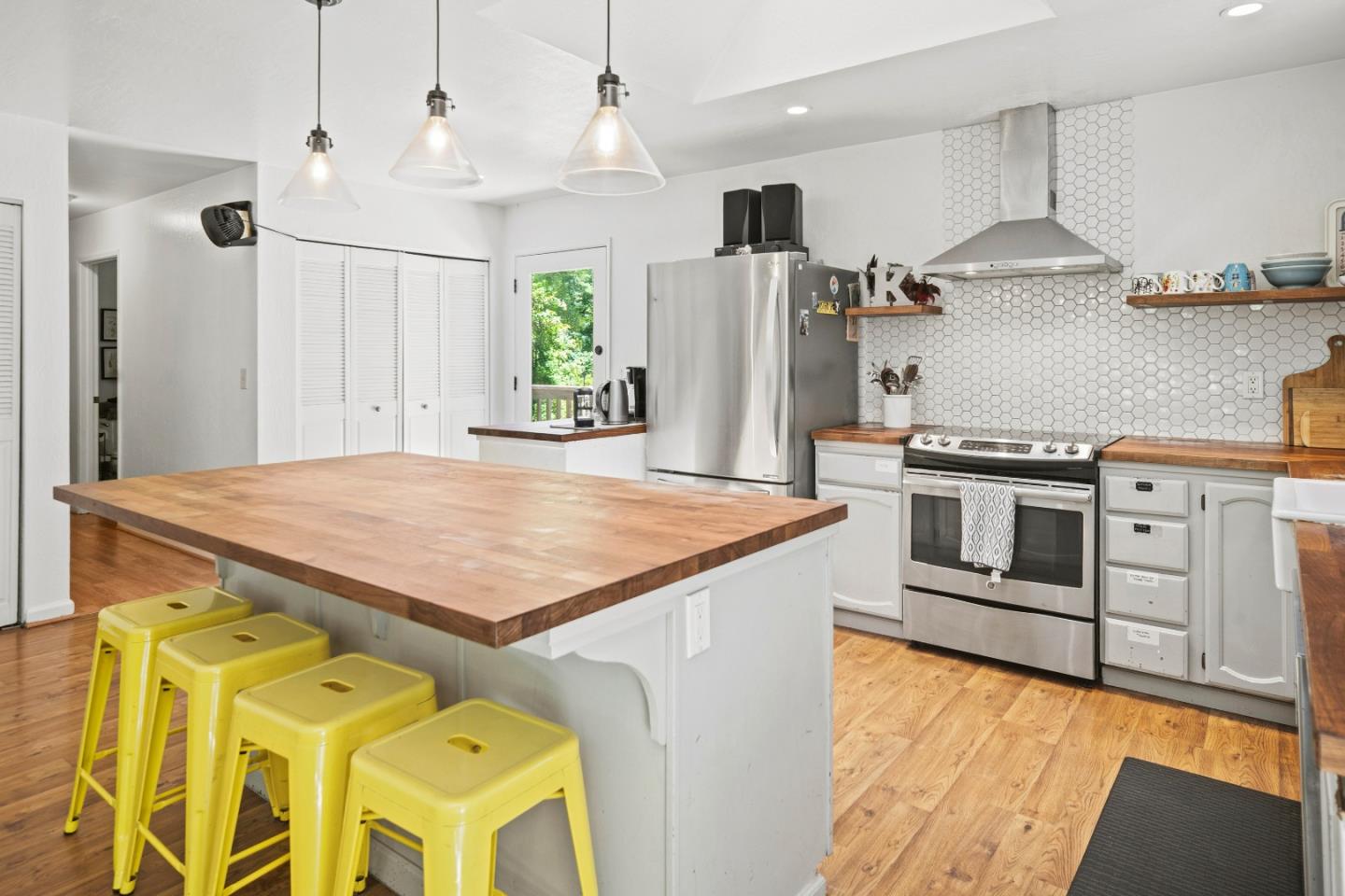 471 Country Estates TER