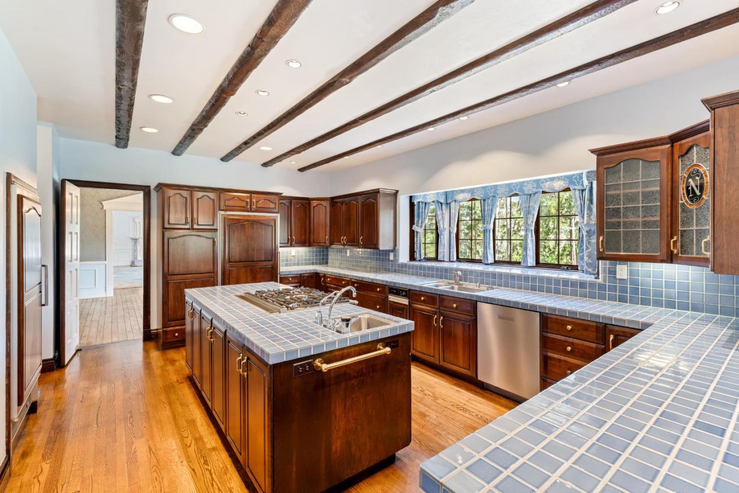 1237 Sombria Lane