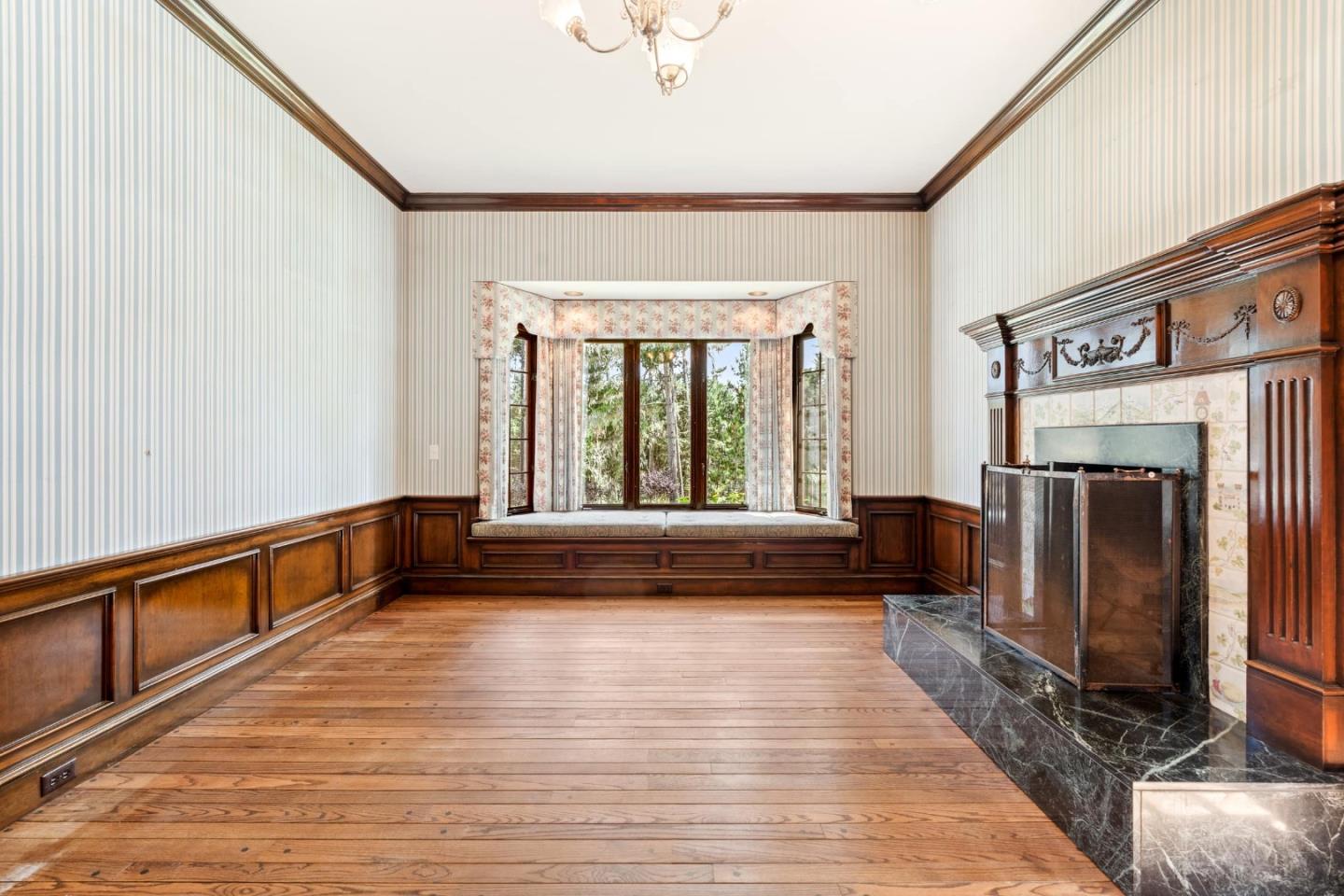 1237 Sombria Lane