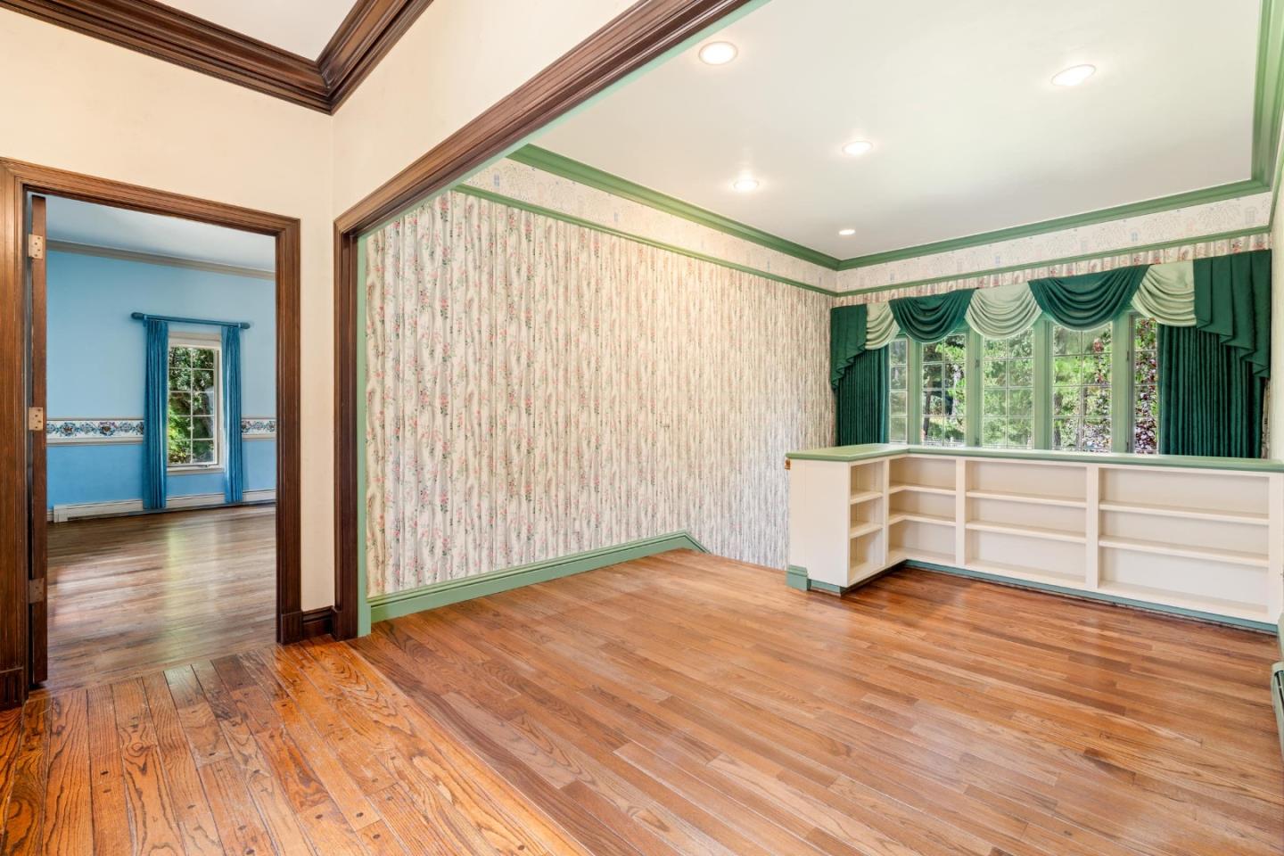 1237 Sombria Lane