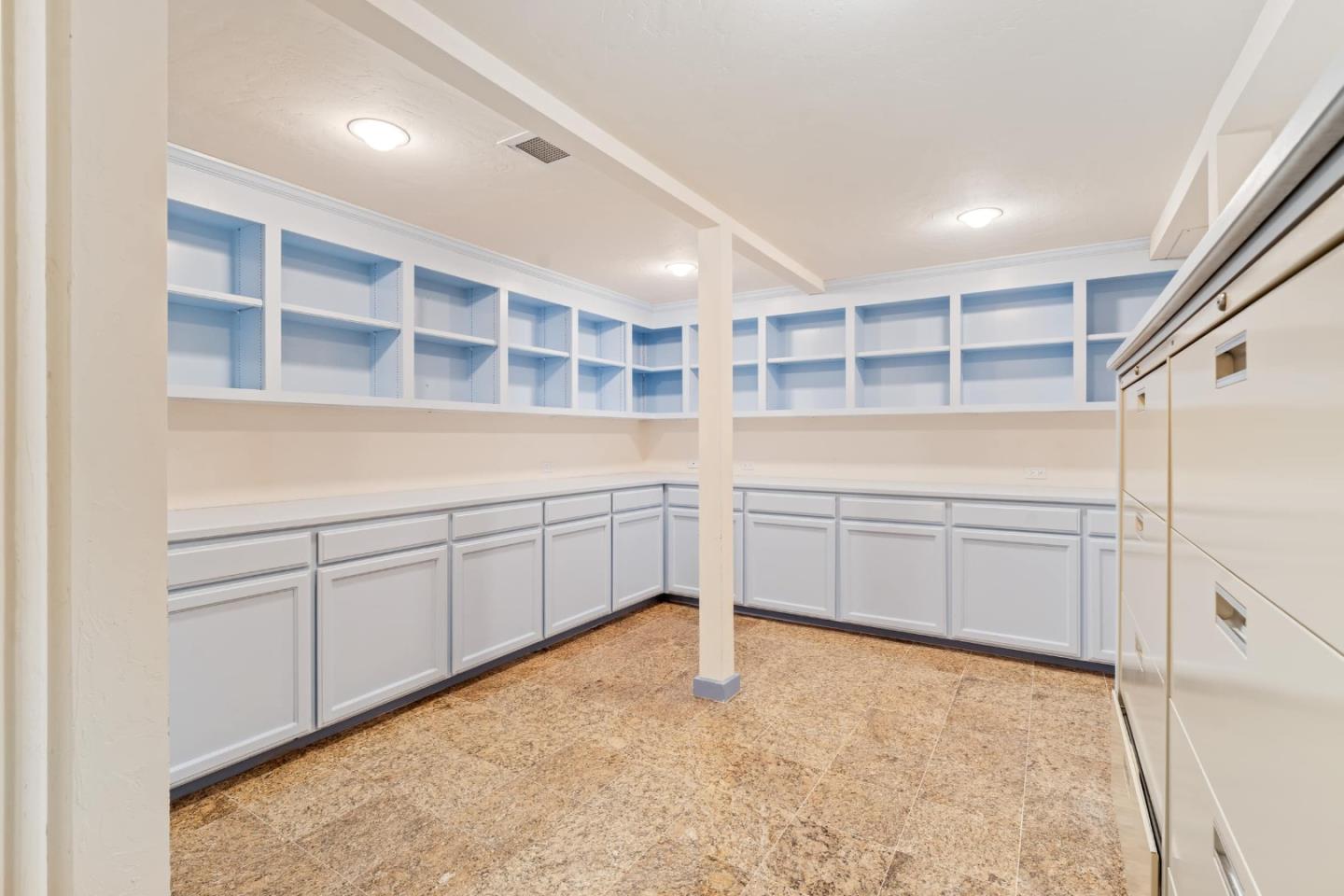 1237 Sombria Lane