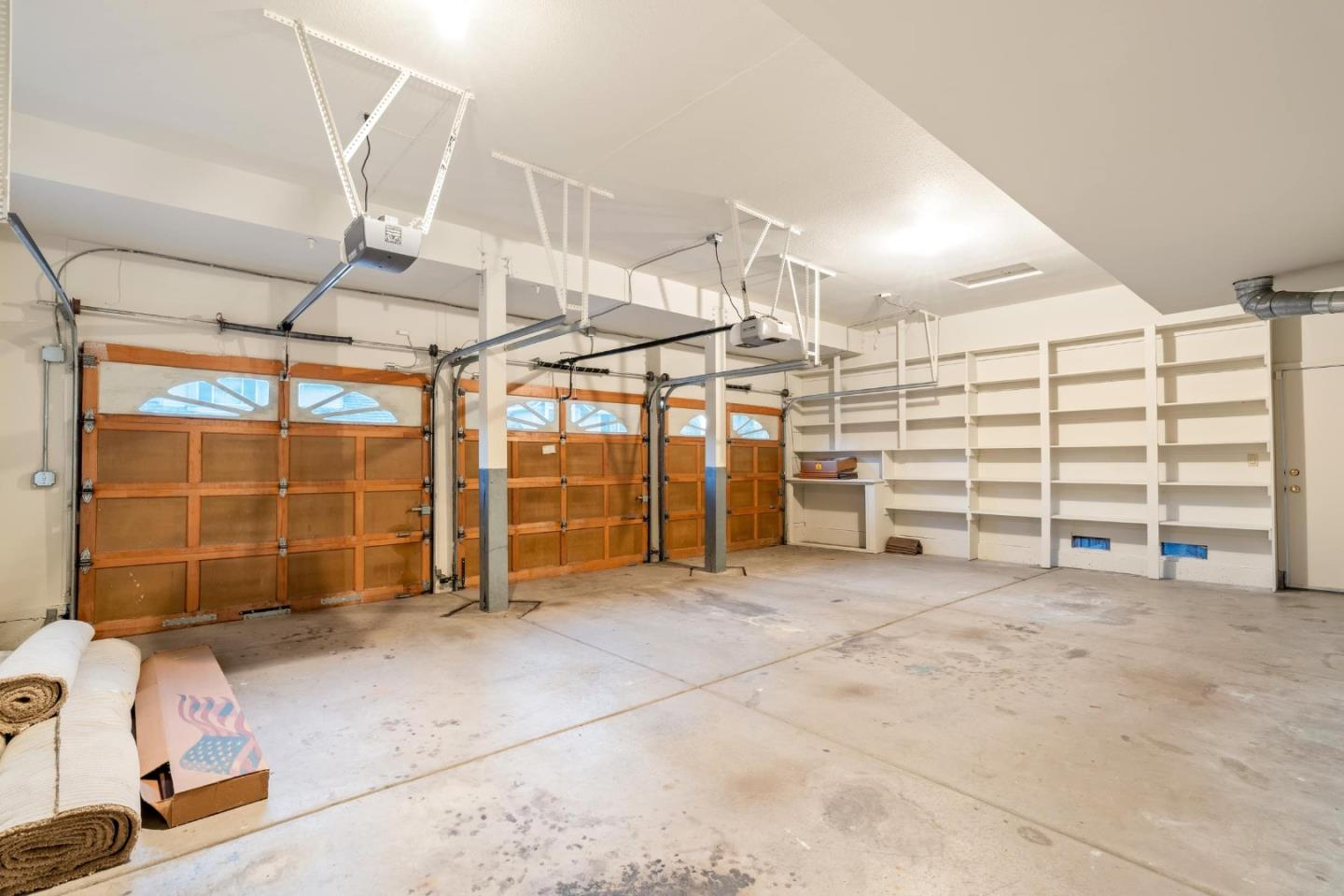 44471 View Point CIR