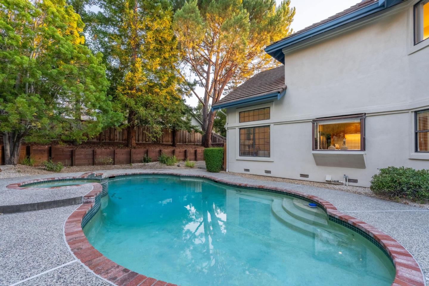 44471 View Point CIR