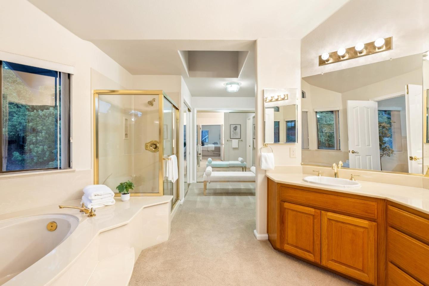 44471 View Point CIR