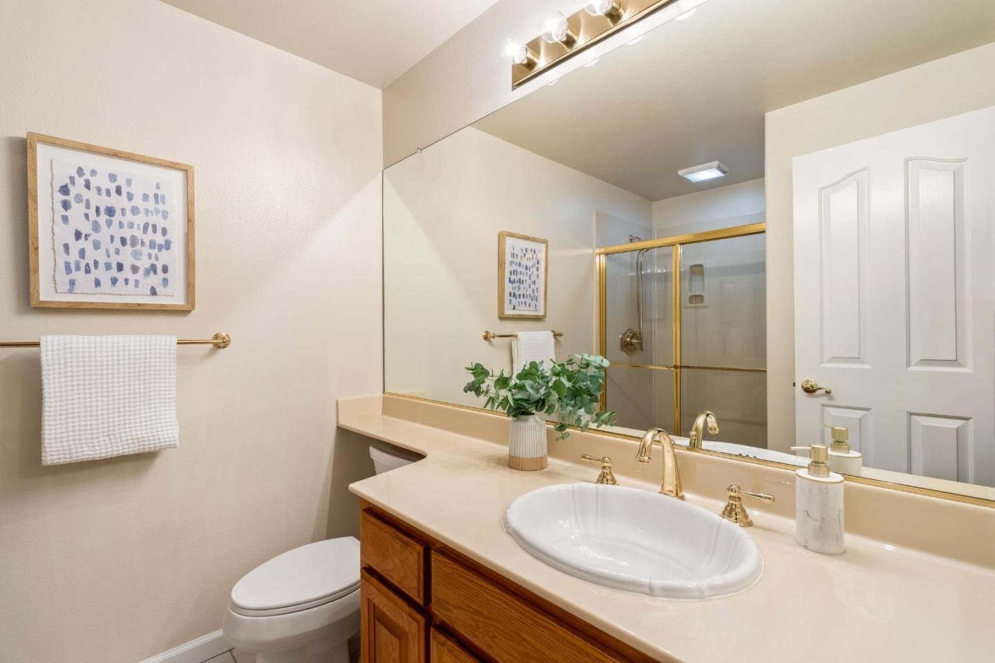 44471 View Point CIR