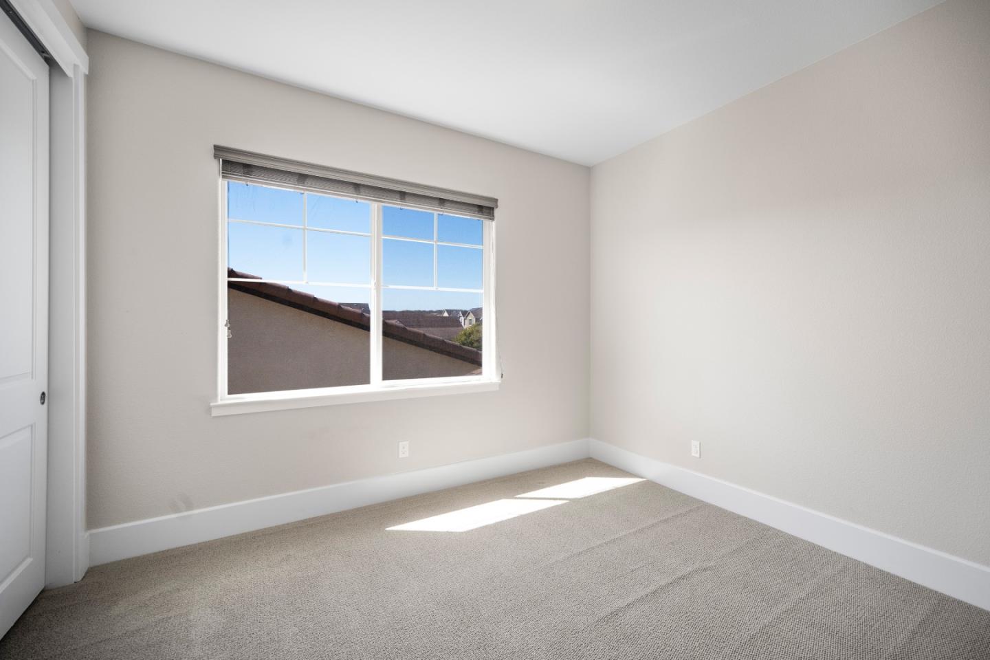 18551 McClellan CIR