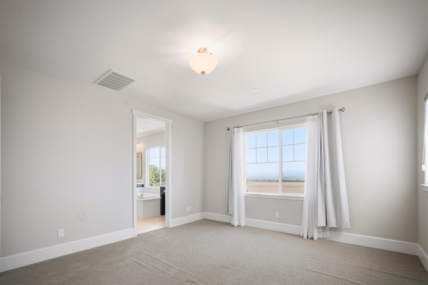 18551 McClellan CIR