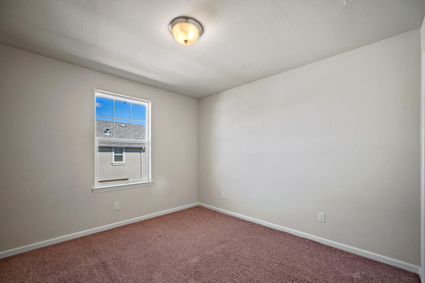 15137 Breckinridge AVE