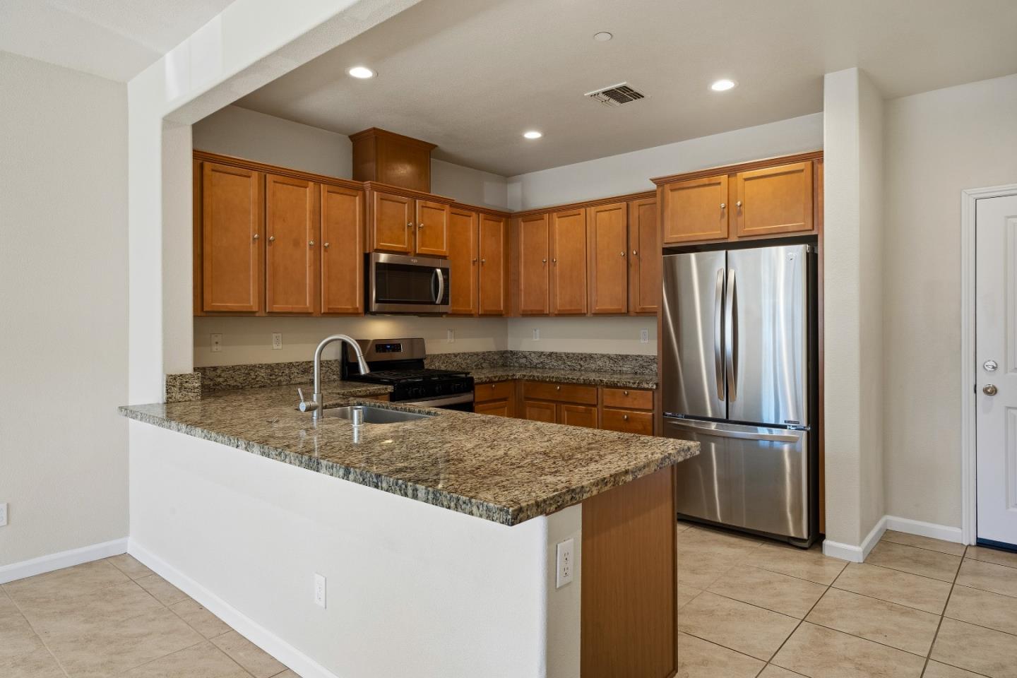 15137 Breckinridge AVE