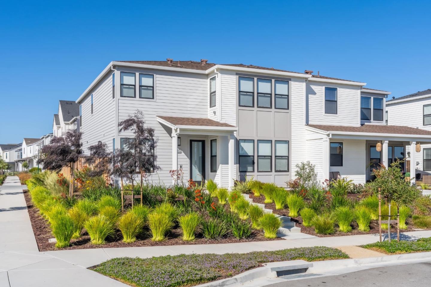 2501 Ocean Bluff AVE