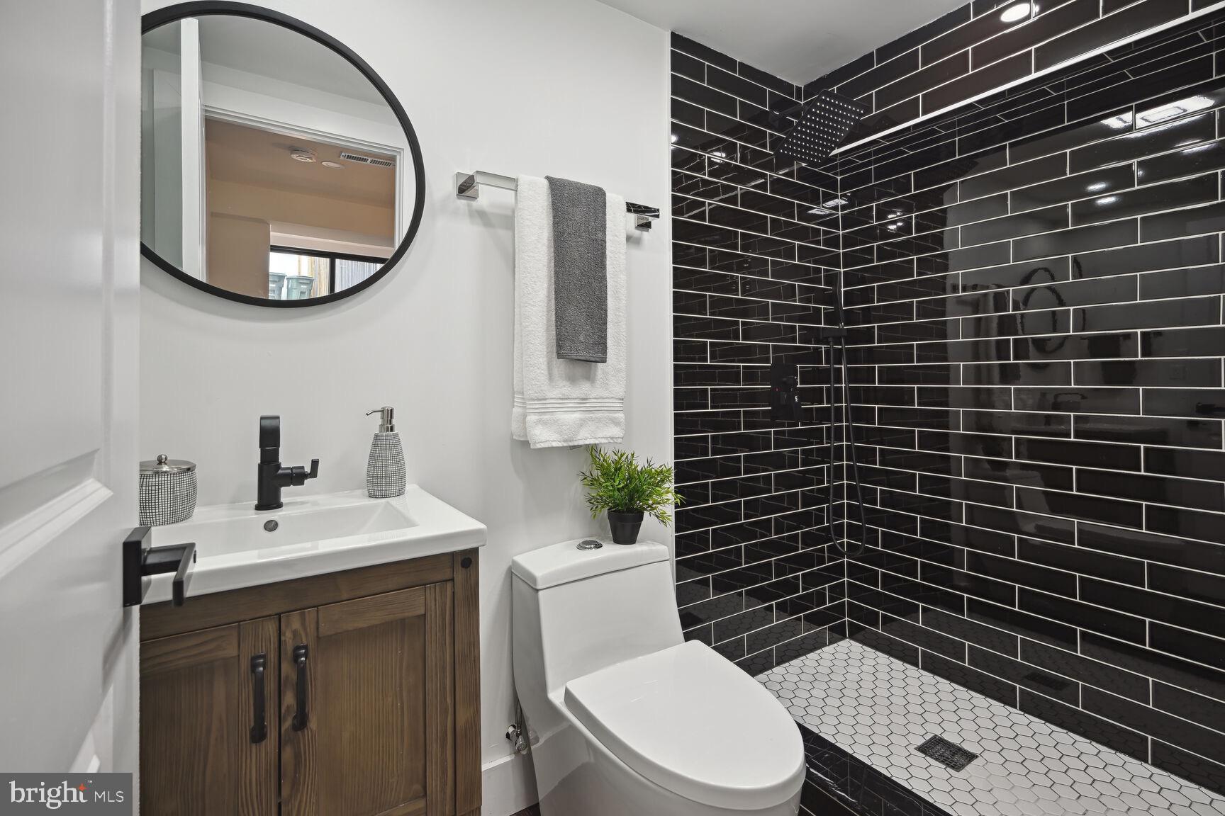 4BR in Petworth