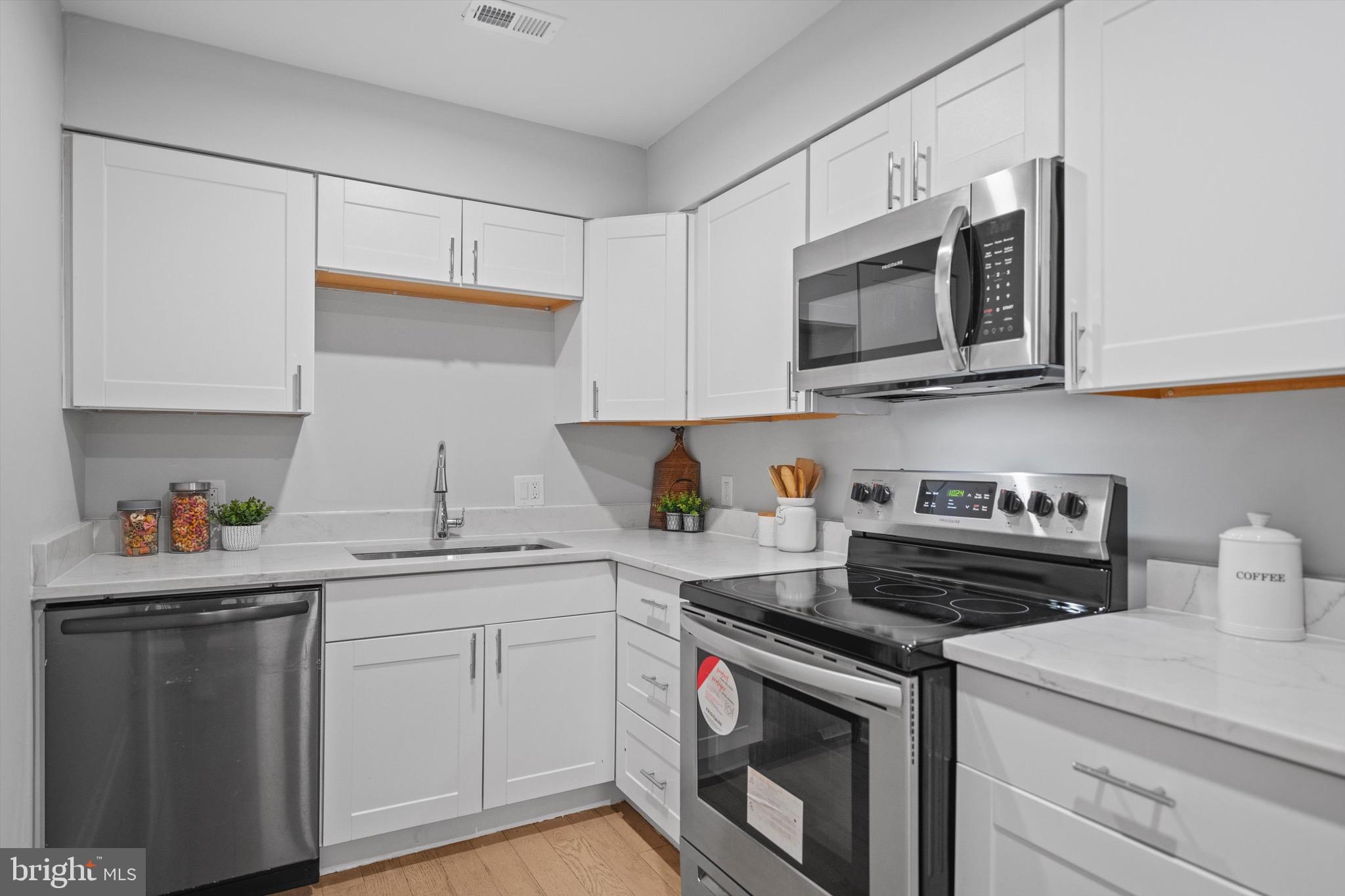 3114 Berry Rd NE #21