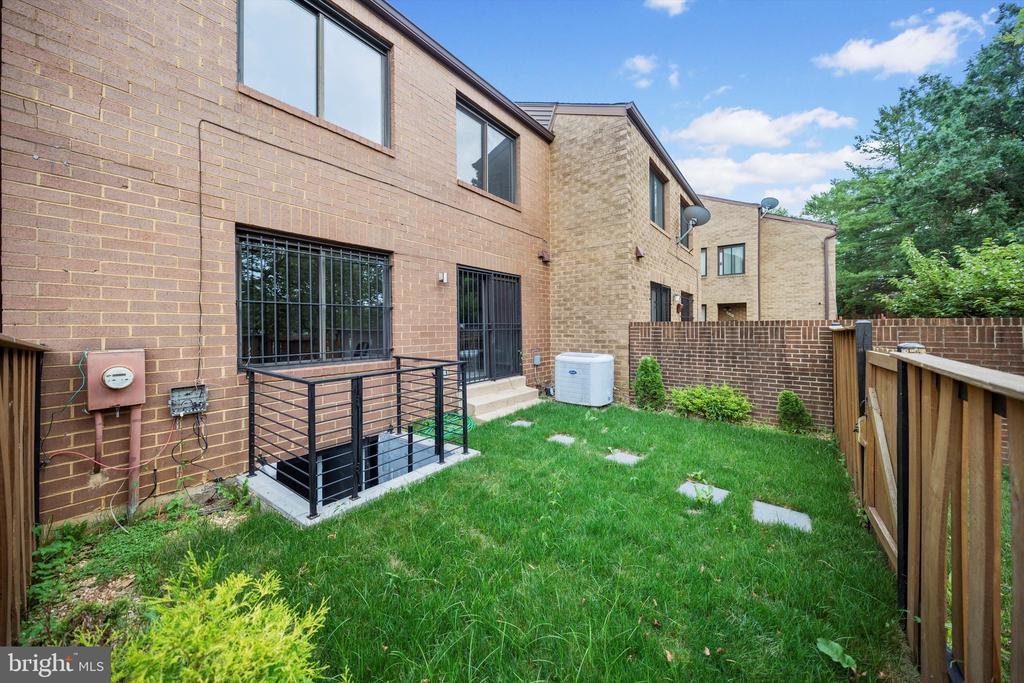 3114 Berry Rd NE #21