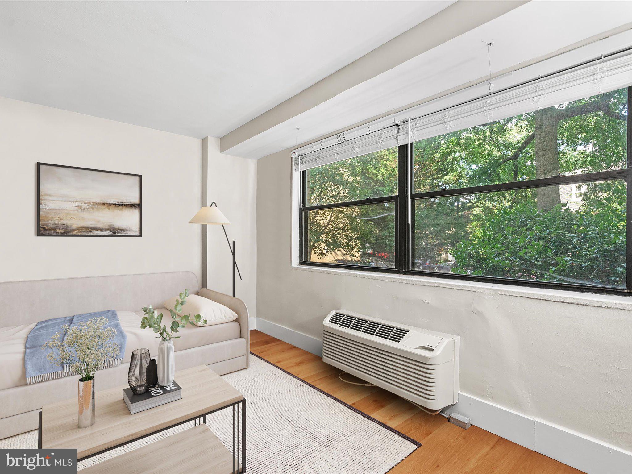 1801 CLYDESDALE PL NW #109