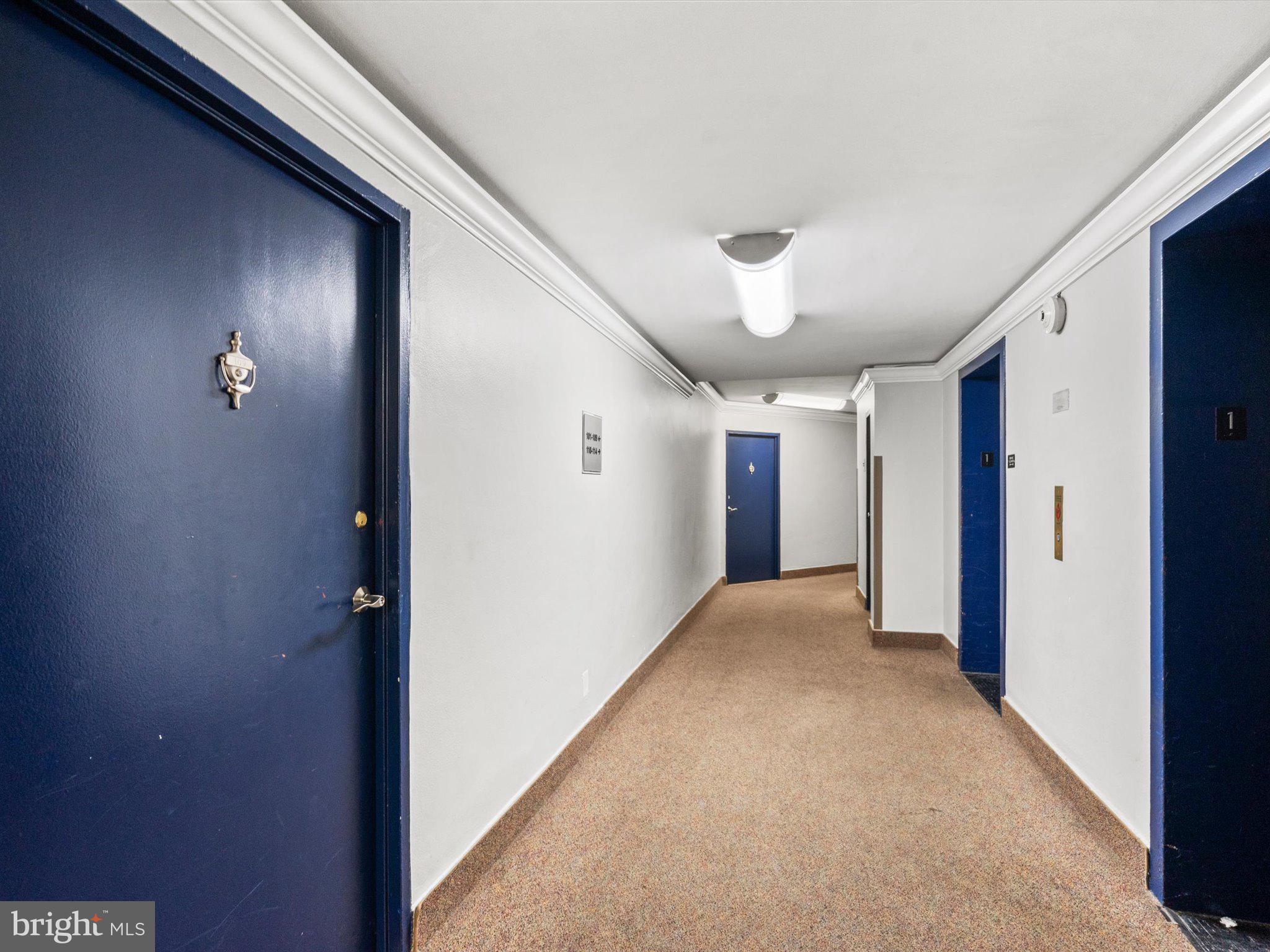 1801 CLYDESDALE PL NW #109