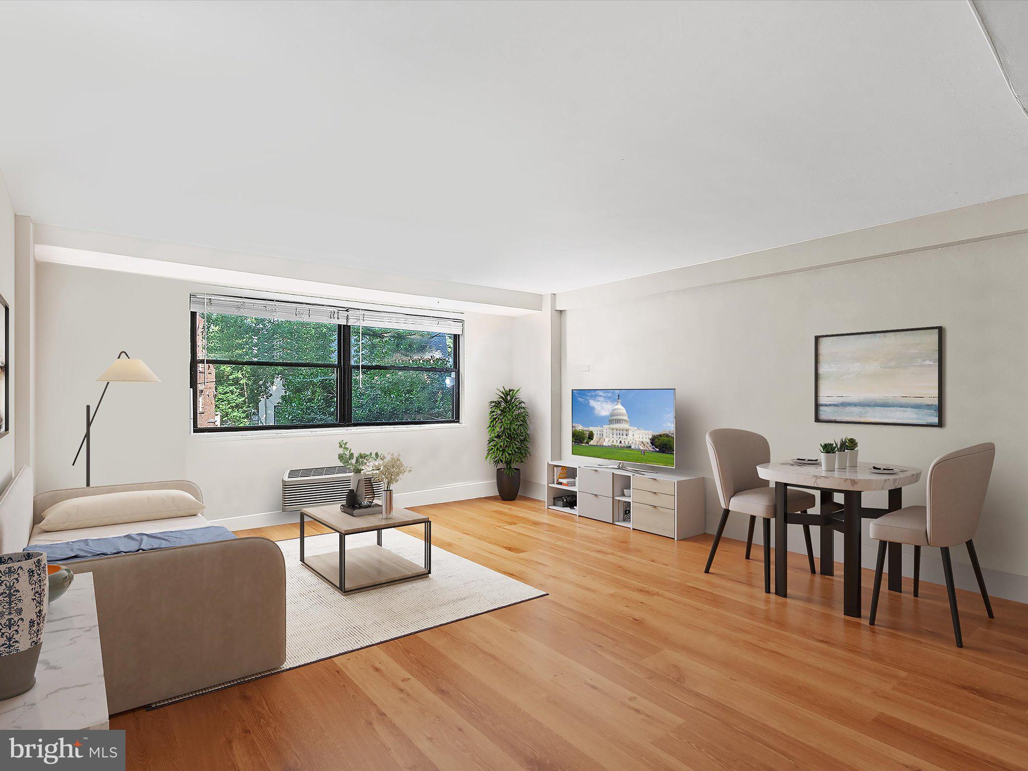 1801 CLYDESDALE PL NW #109