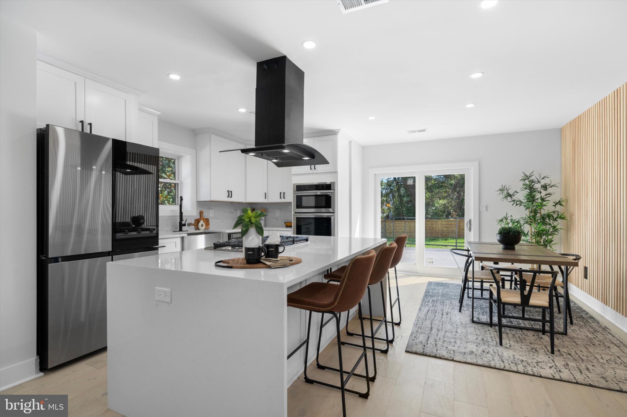 1929 RANDOLPH STREET NE