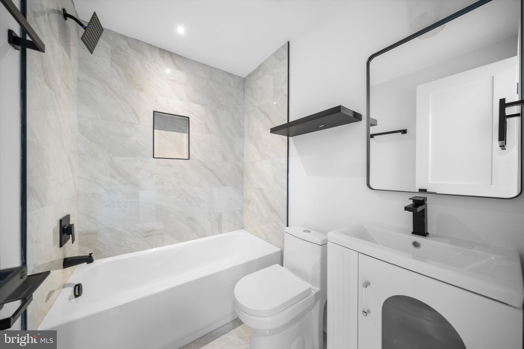 1929 RANDOLPH STREET NE