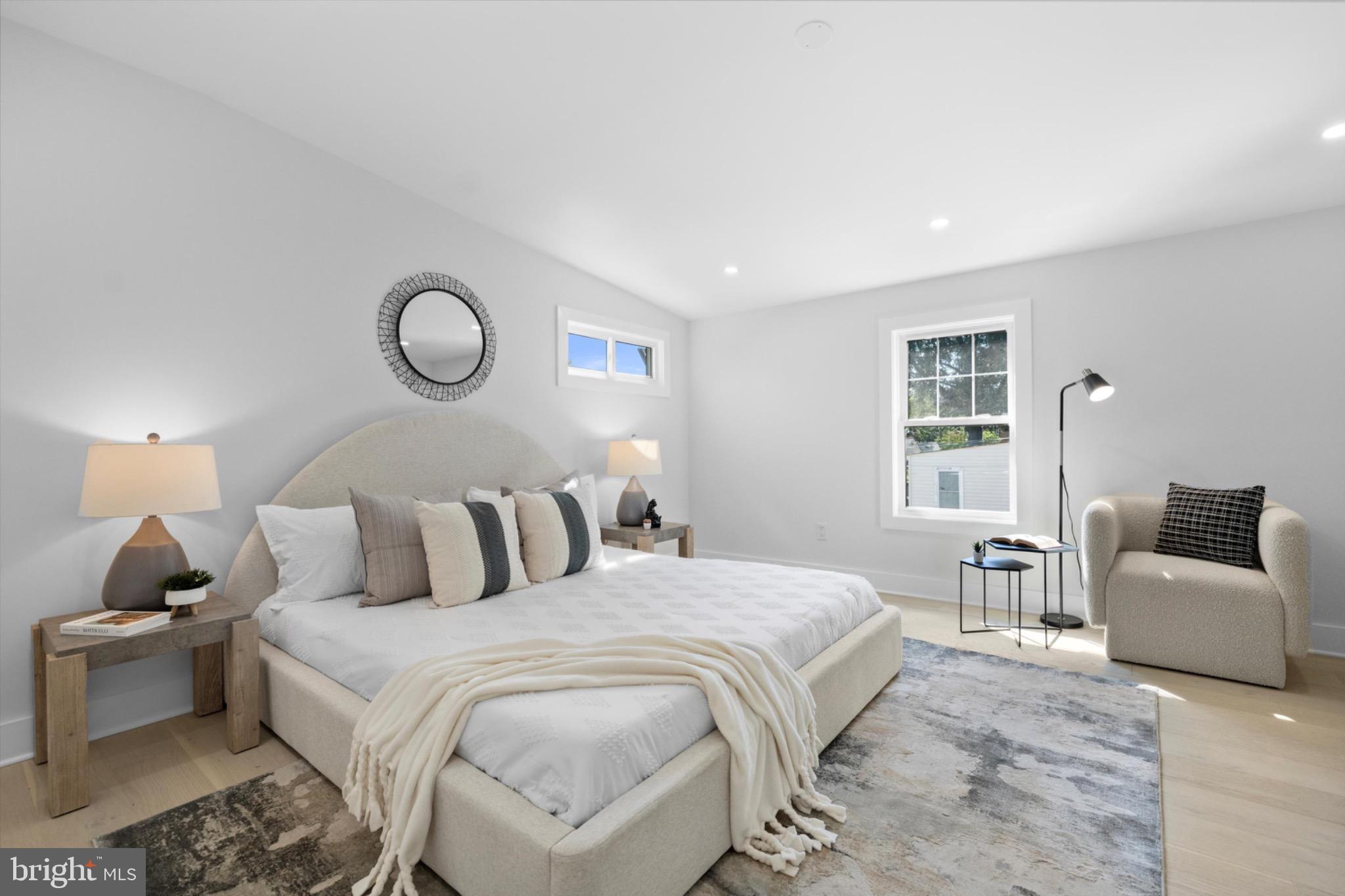 1929 RANDOLPH STREET NE