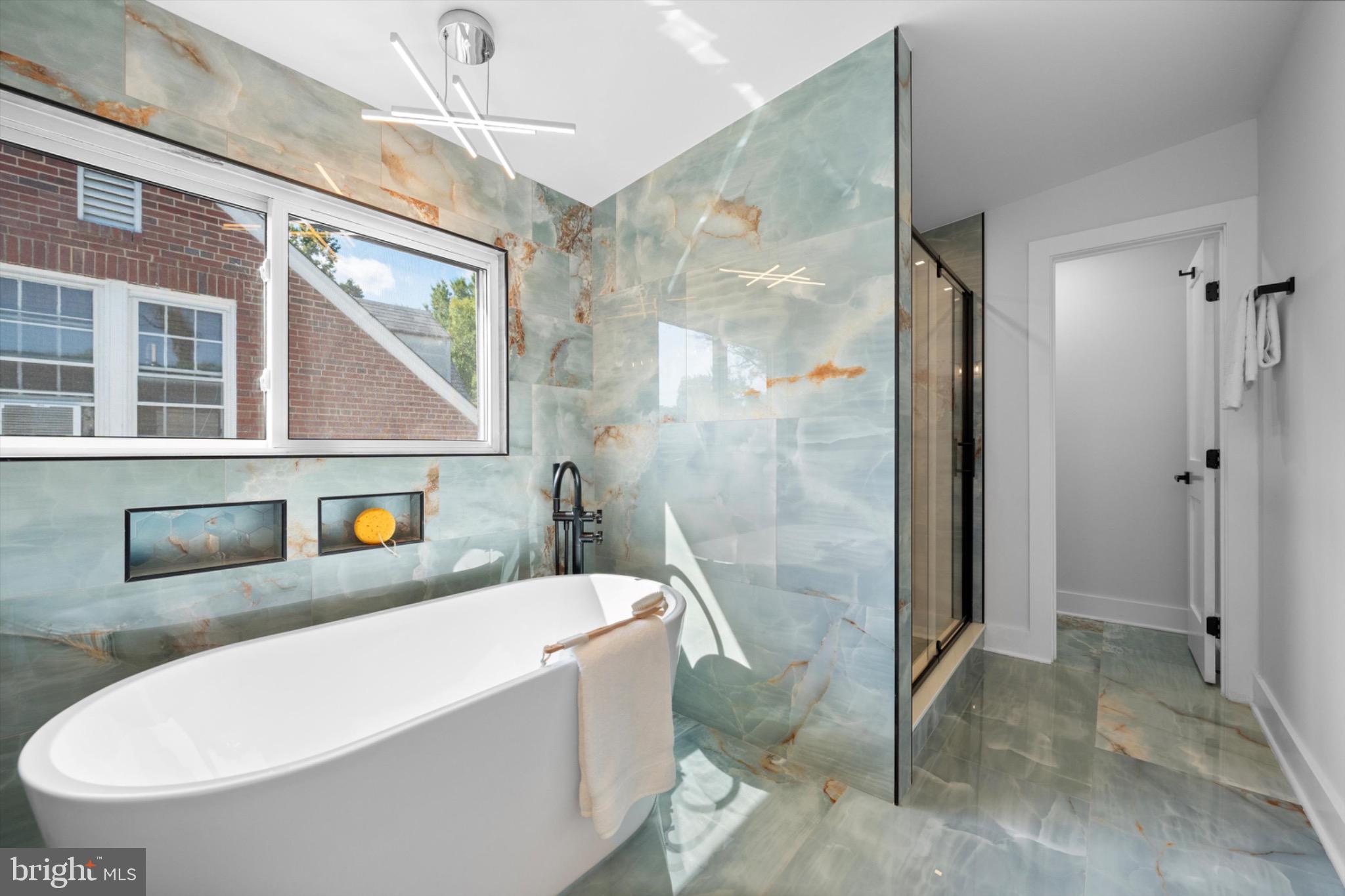 1929 RANDOLPH STREET NE