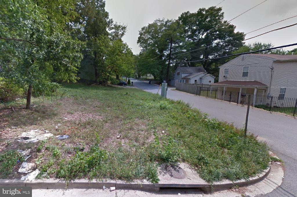  Land in Capitol Heights