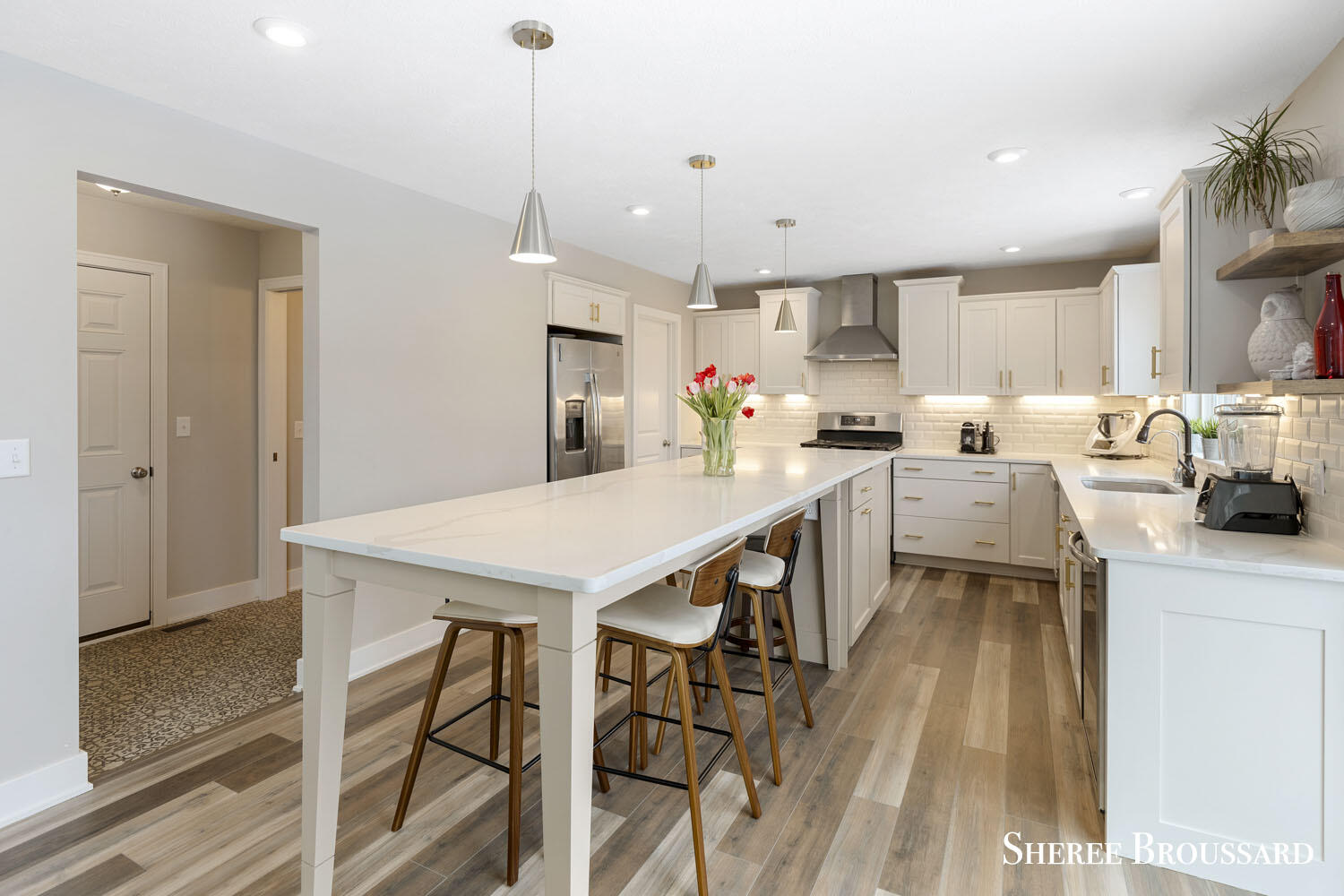 3458 Jules Lillian Drive NE