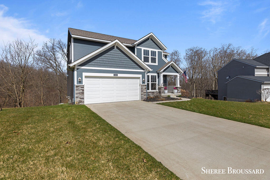 3458 Jules Lillian Drive NE