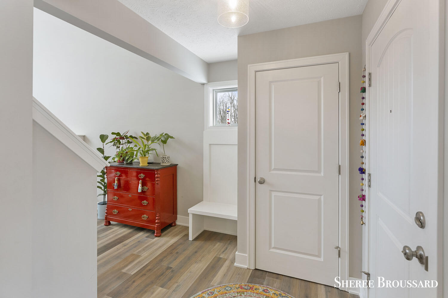 3458 Jules Lillian Drive NE