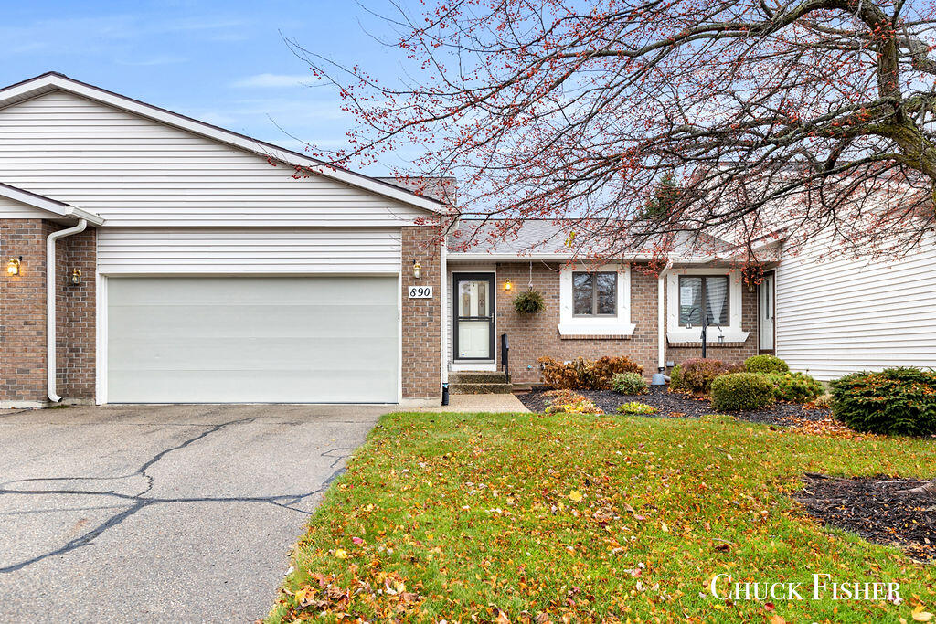 890 Creekridge Drive