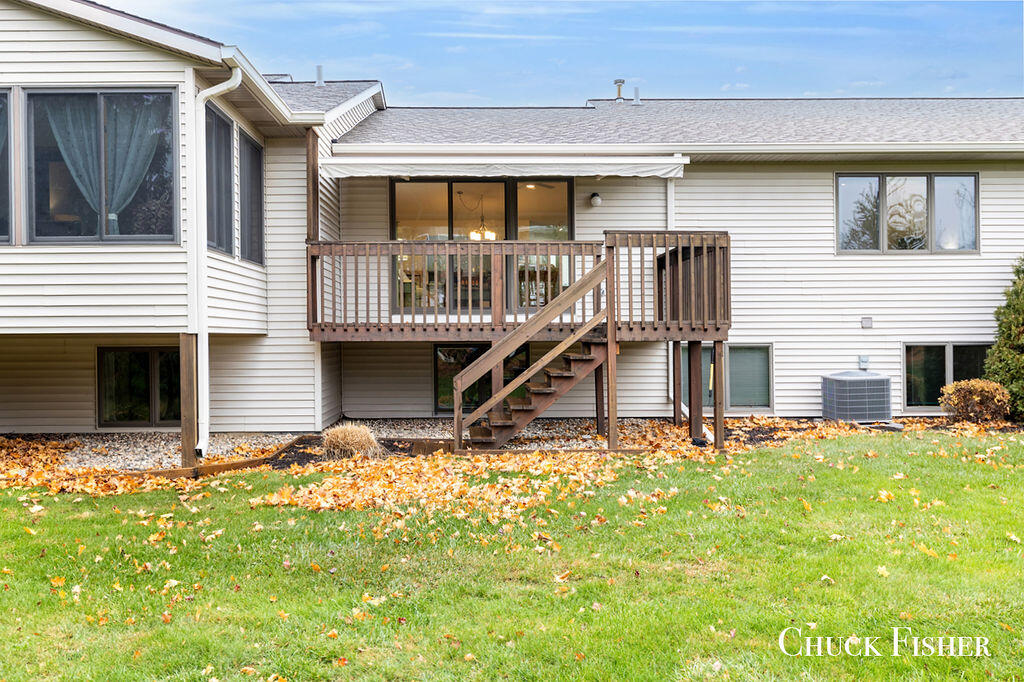 890 Creekridge Drive