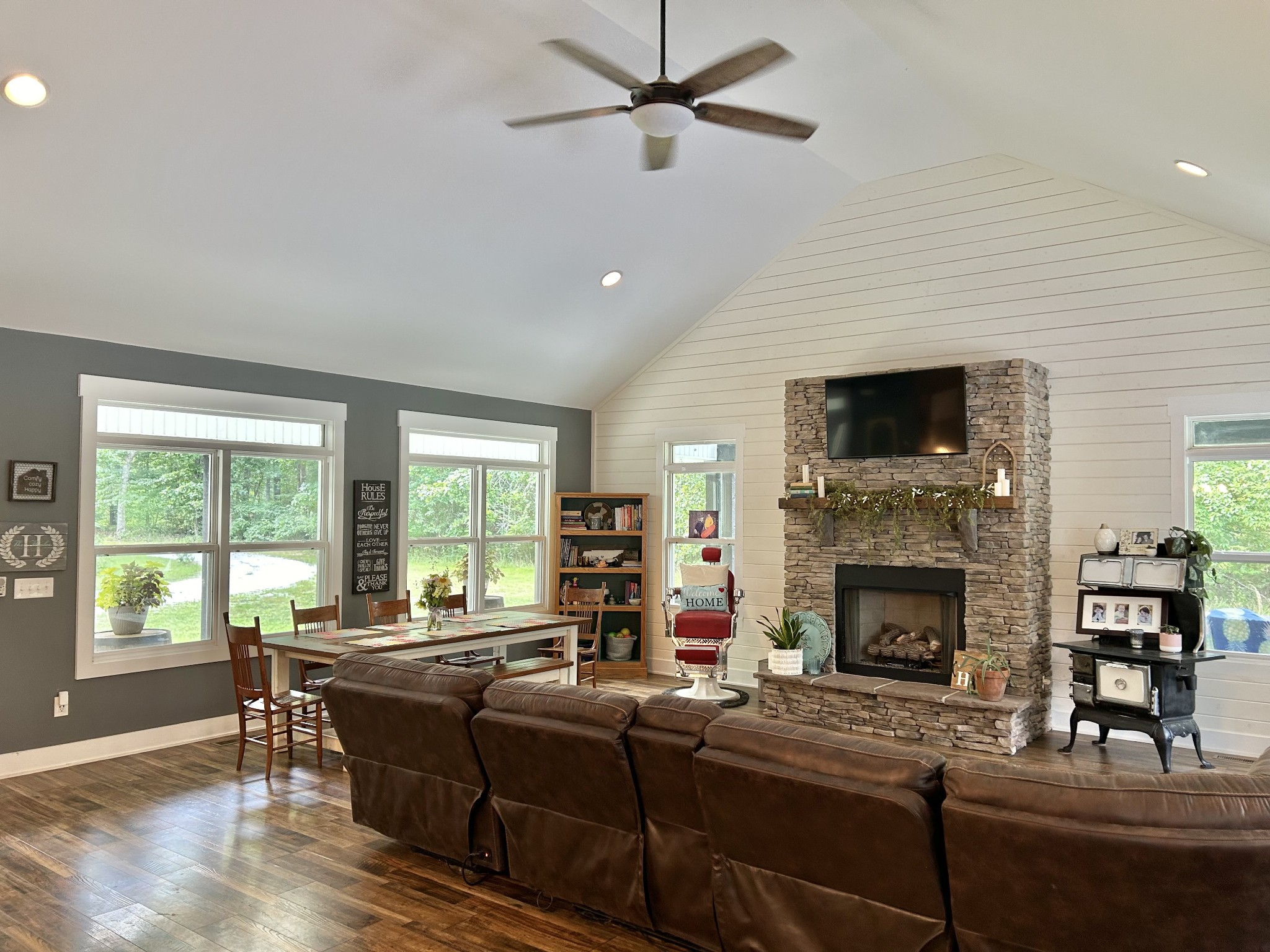 795 Cat Creek Rd