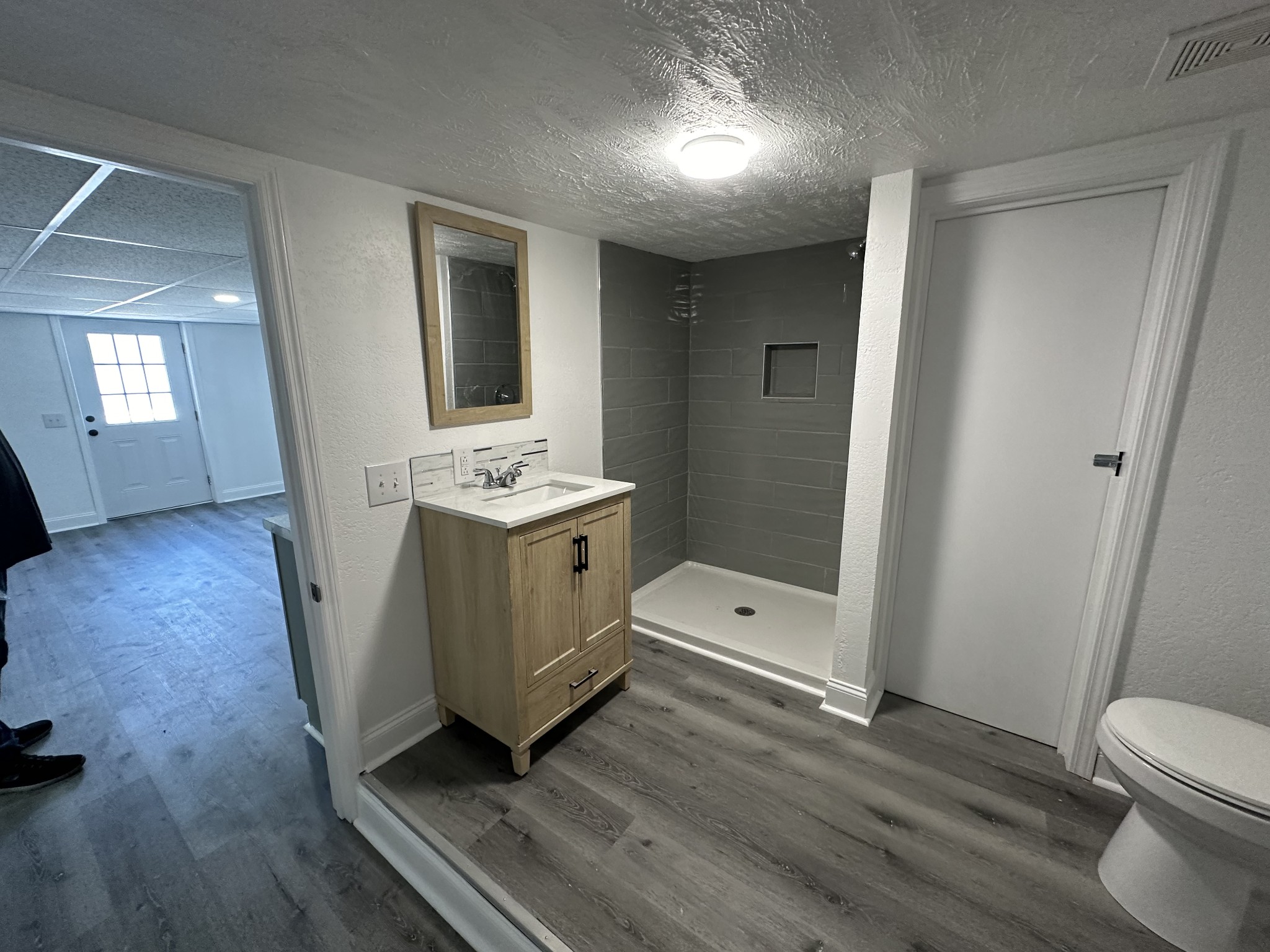 127 E Woodrow St Unit: Unit C