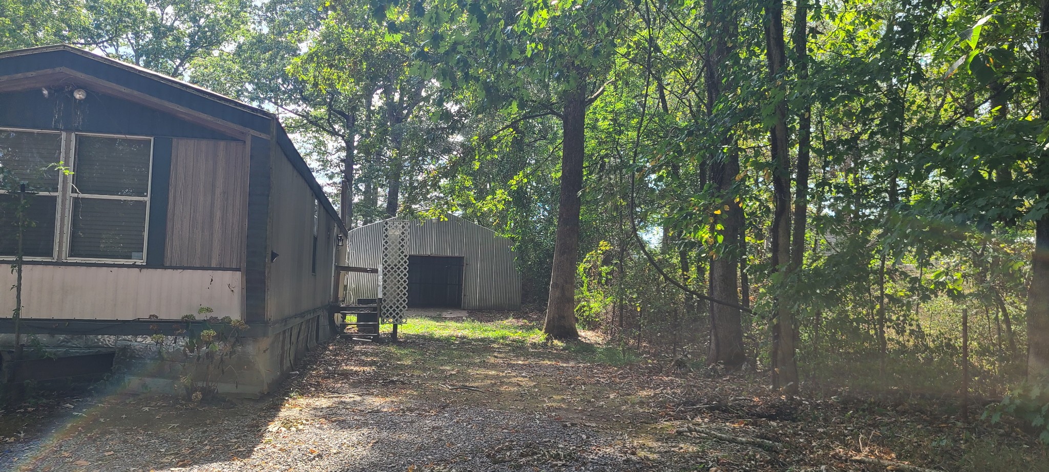 122 Holly Ln