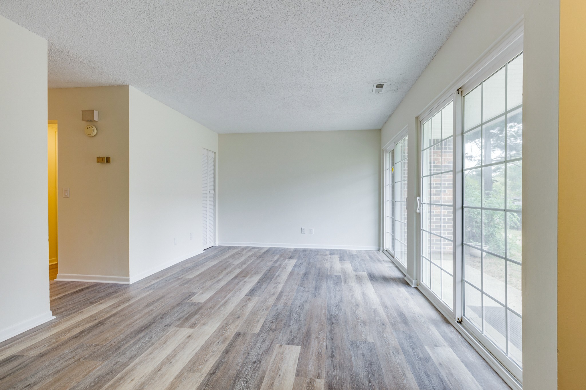 2105 Granville Rd