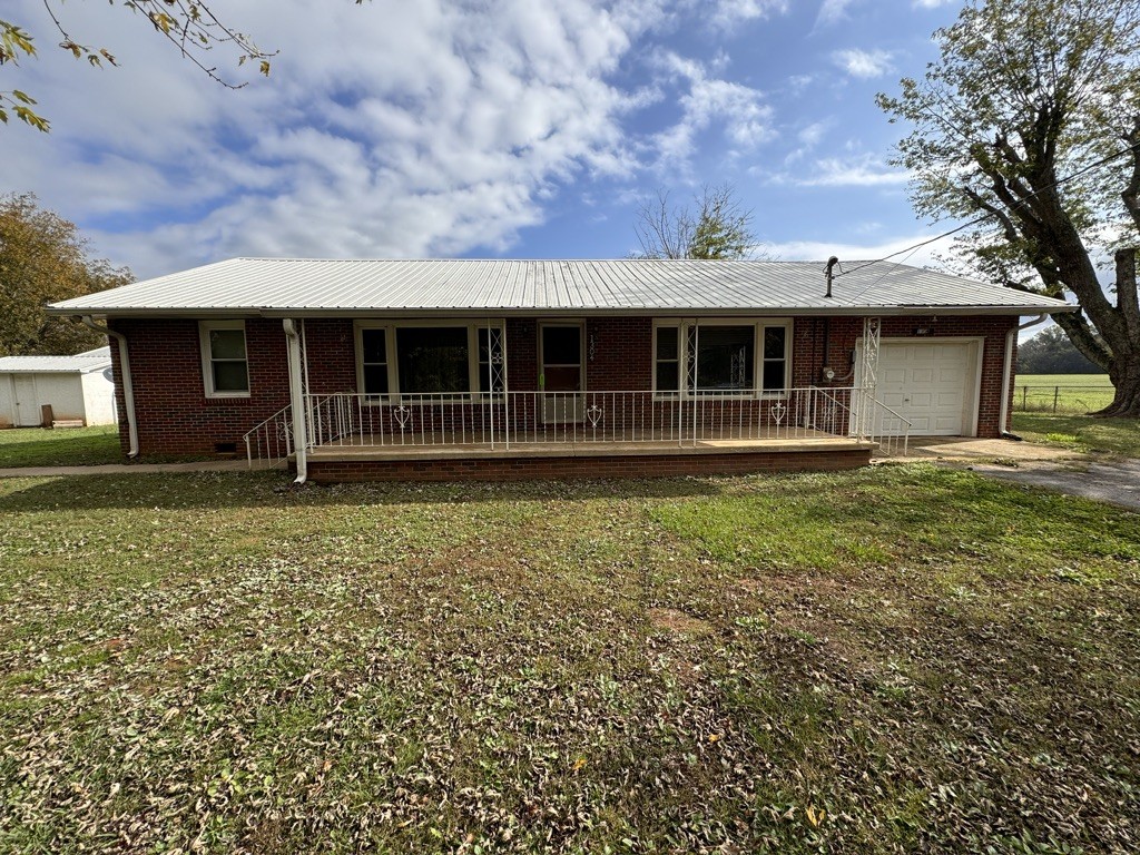 1304 Oak Grove Rd