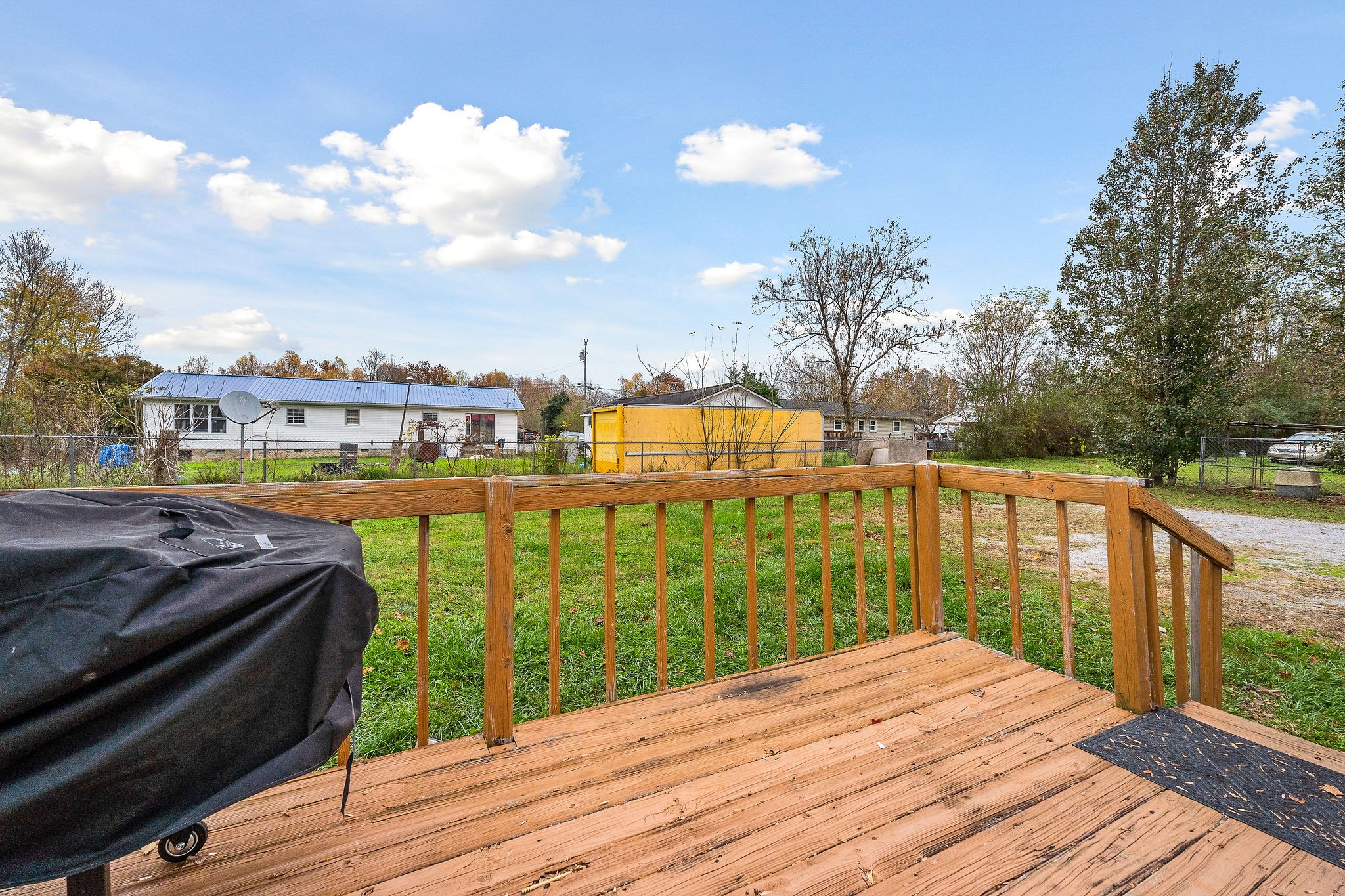 115 Windy Cut St