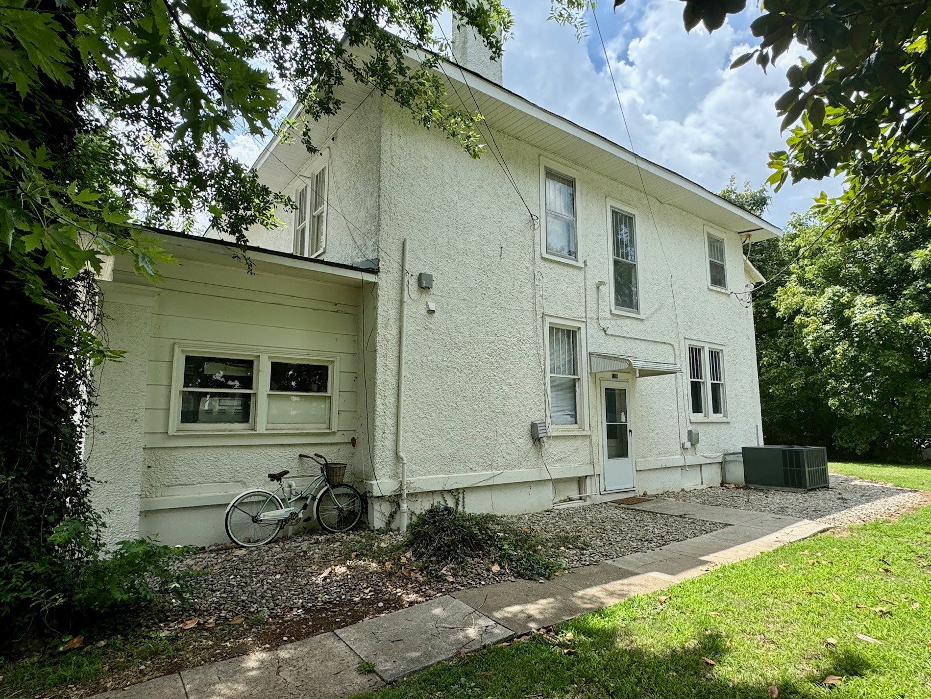 106 S University St Unit: C