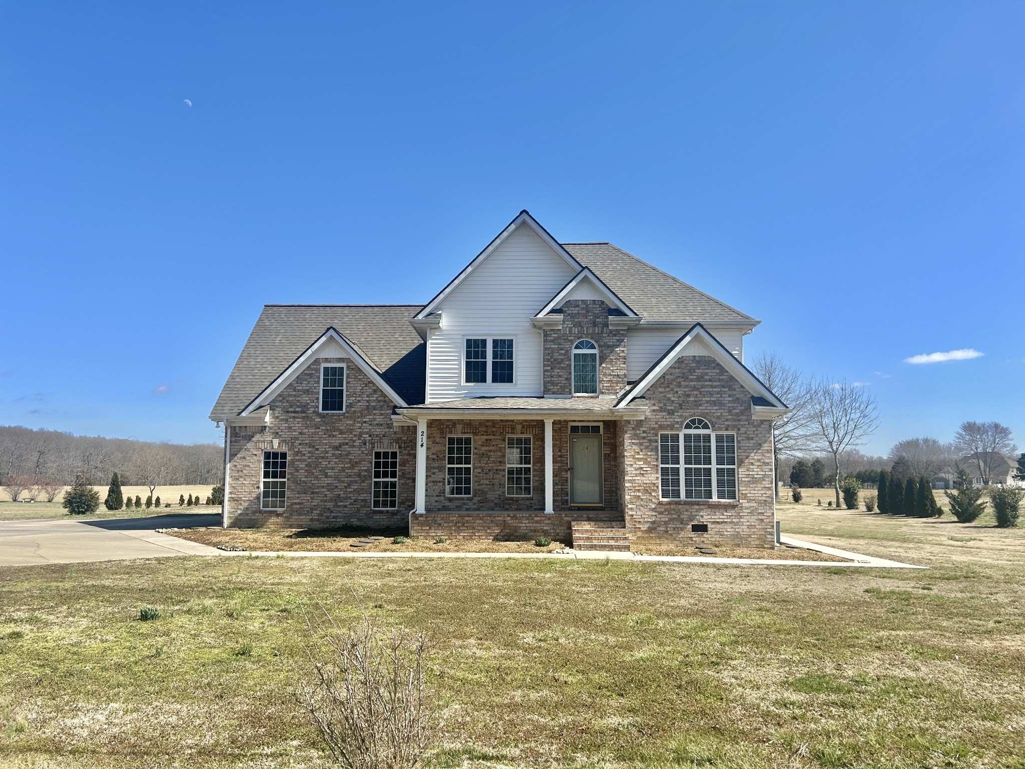 214 Mitchell Ln