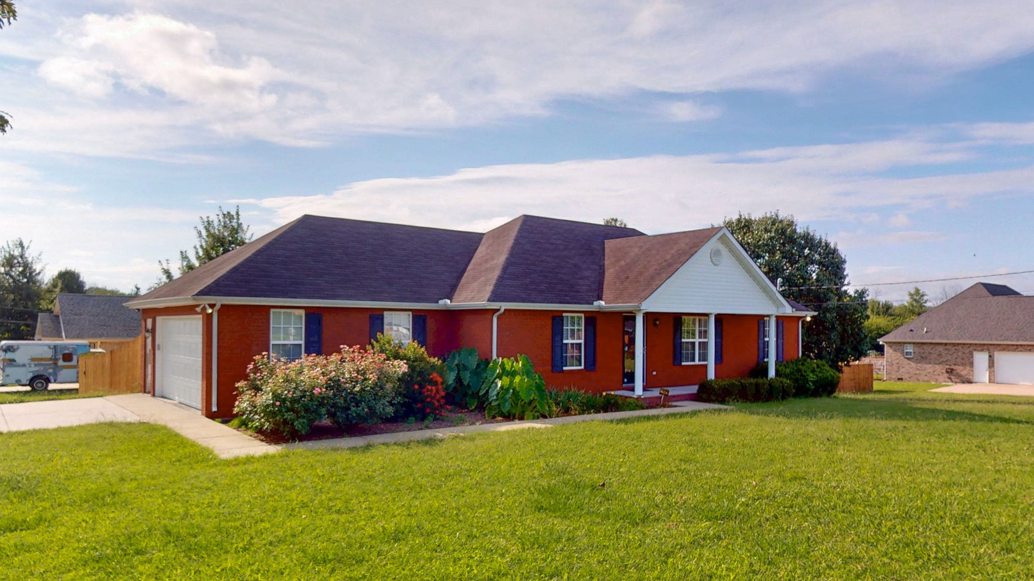 1040 Auldridge Dr
