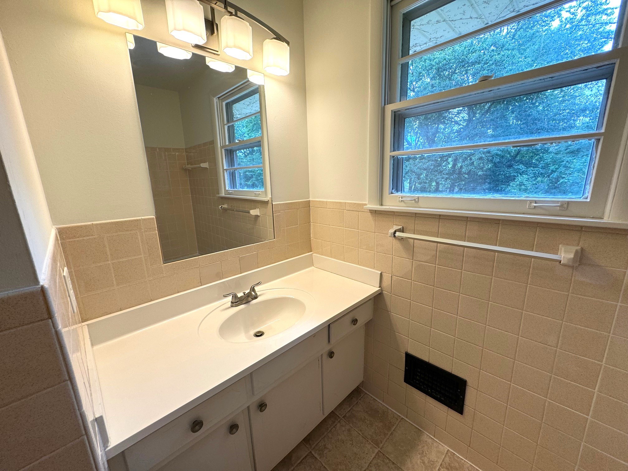 229 Shawn Dr