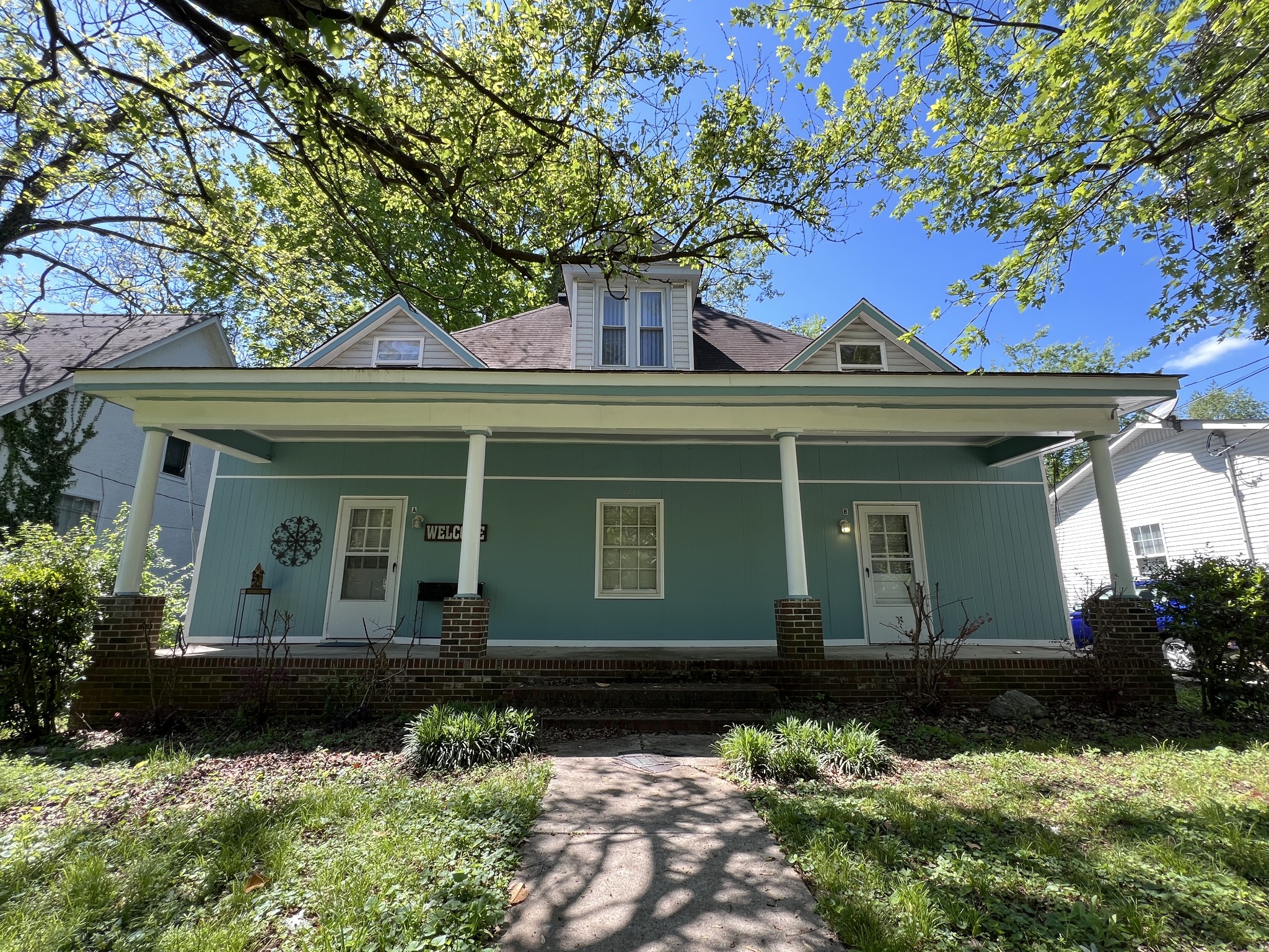 721 North Maple Street Unit: B