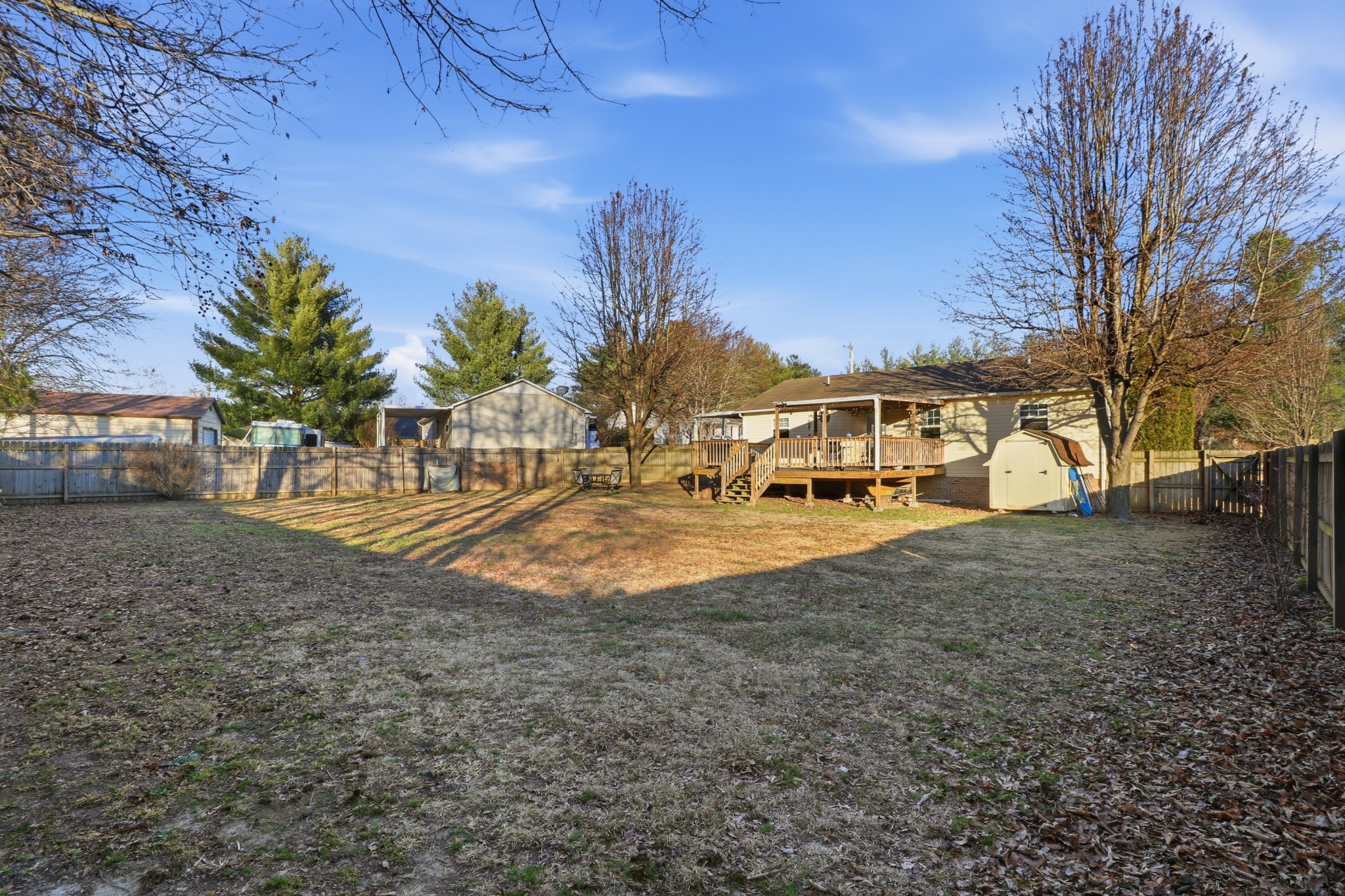 37 Woody Ln