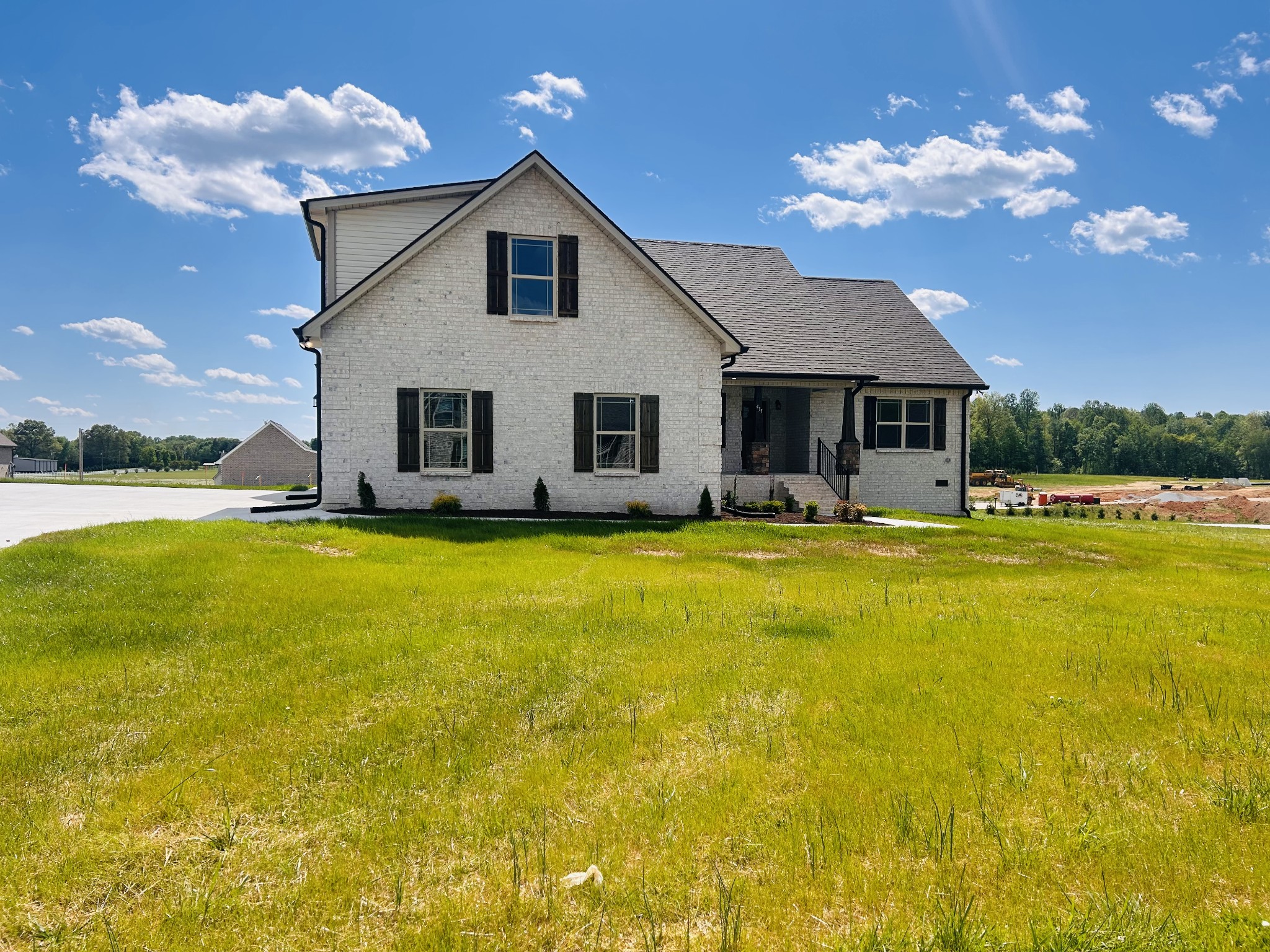 435 Randall Ln