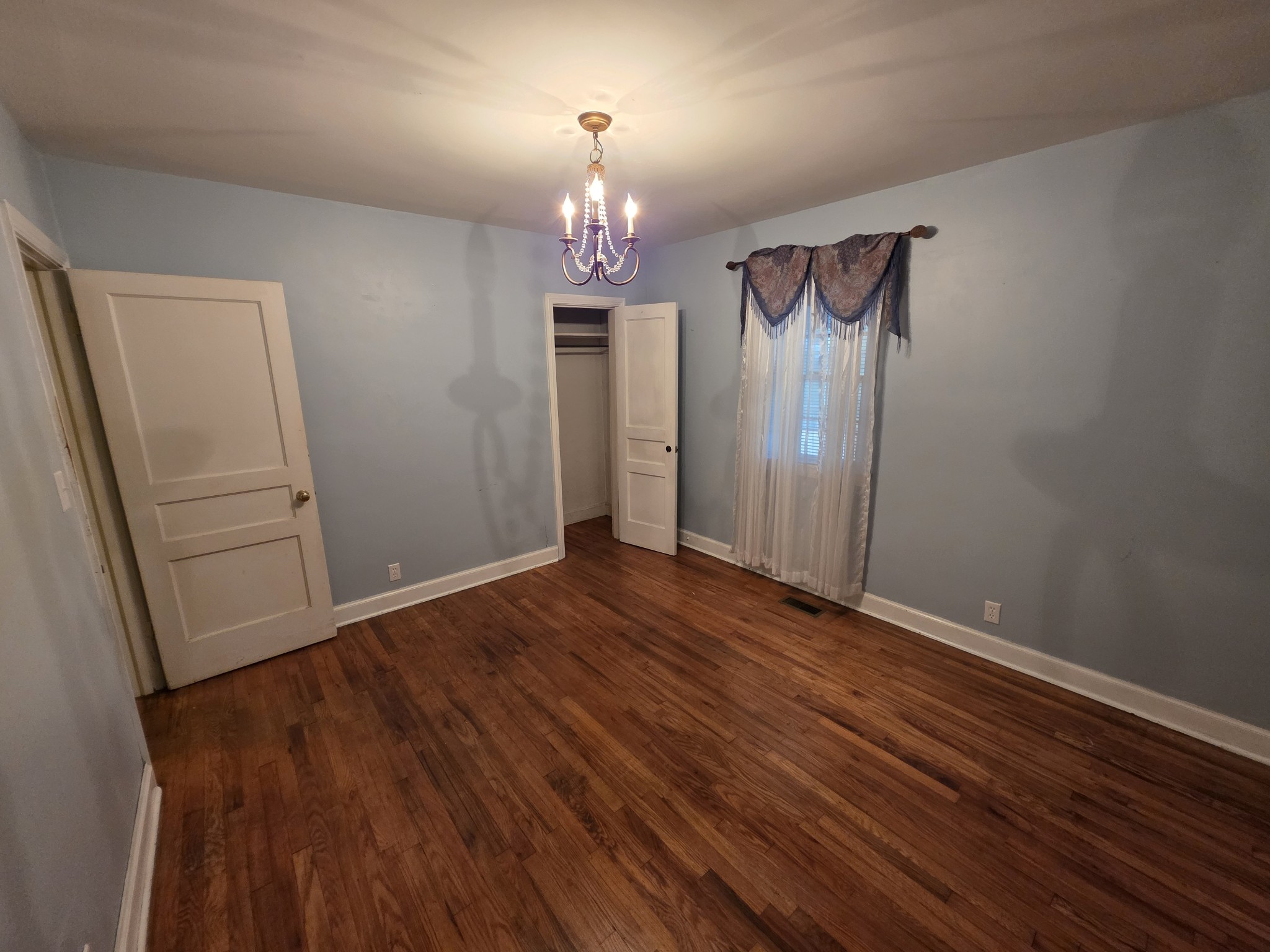 322 E Campbell Rd